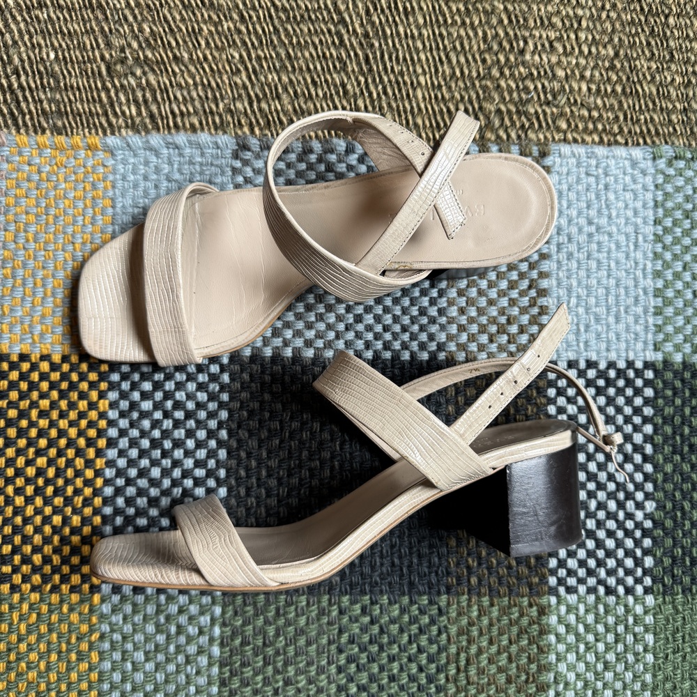 Everlane Double Strap Block Heel Sandal Sand Lizard Sz 7.5